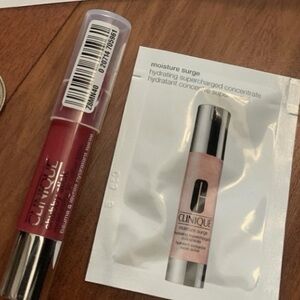 🍀4/$26 Clinique super strawberry lip color & hydration sample NWT